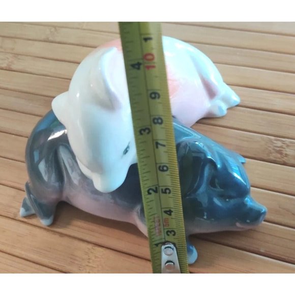Ceramic Pigs Laying Down Nesting Hugging Overlapped Pink Gray Cuddle Napping - Picture 11 of 13